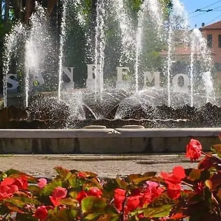 Like - Piazza Bresca Sanremo